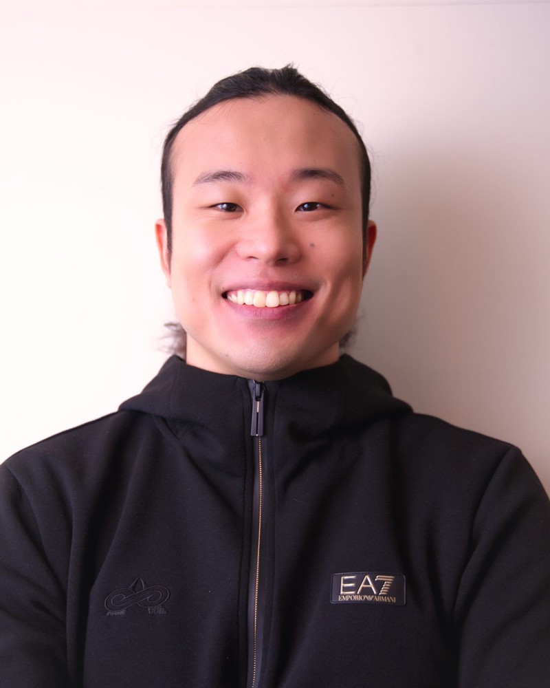 Yoshihiro Aso コーチ